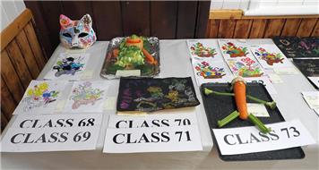 Autumn Show in the Victory Room